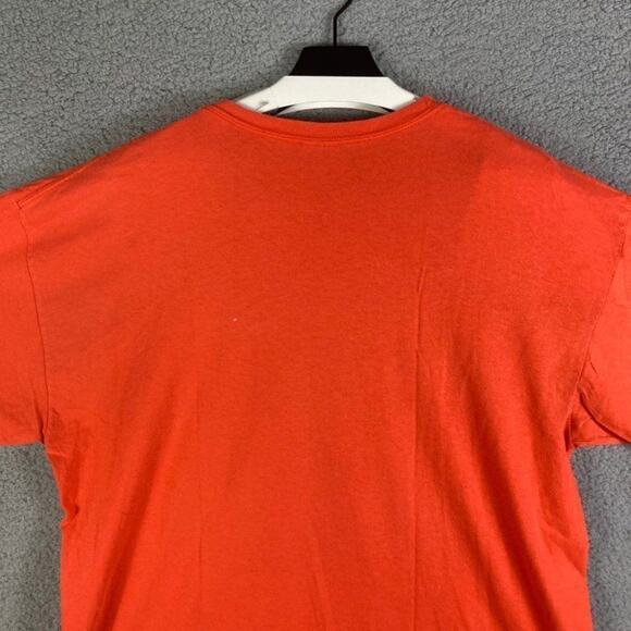 Chocolate World Hershey's Reese's Reeses T-Shirt Size Men's XL Shirt Orange - Picture 11 of 14